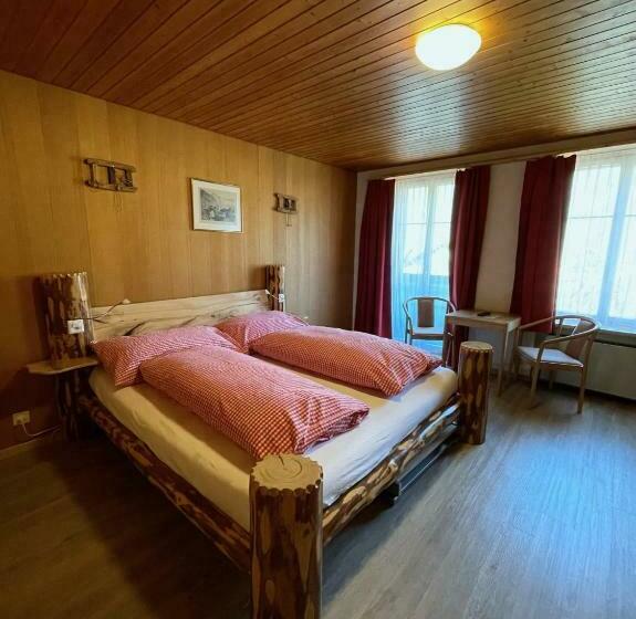 غرفة قياسية, Tourist