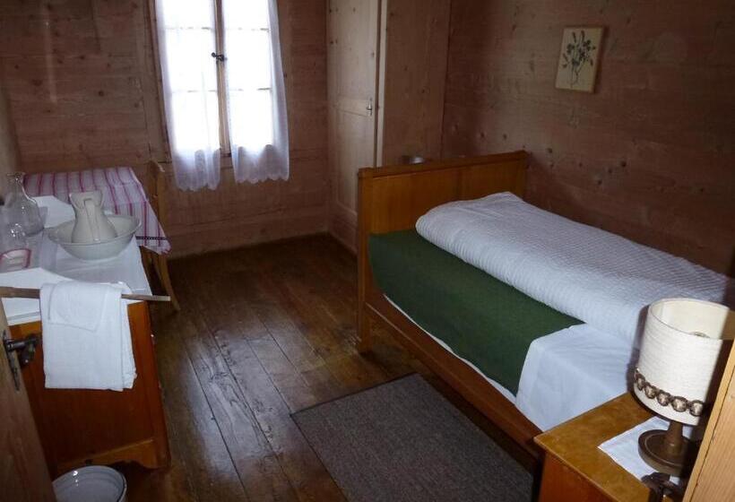 Standard Enkelrum Delat Badrum, Waldrand