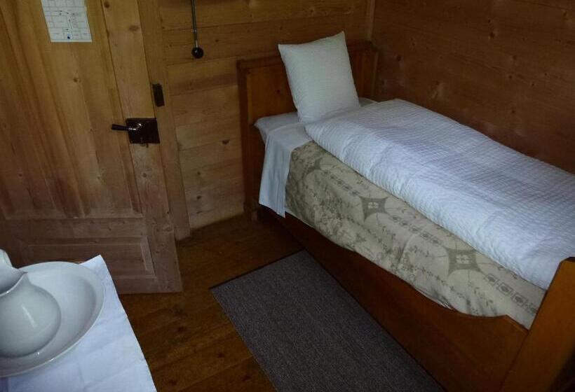 Standard Enkelrum Delat Badrum, Waldrand