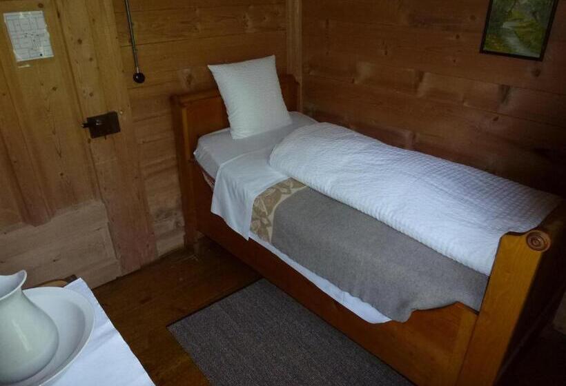 Standard Enkelrum Delat Badrum, Waldrand