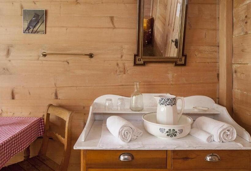 Standardrum Delat Badrum, Waldrand