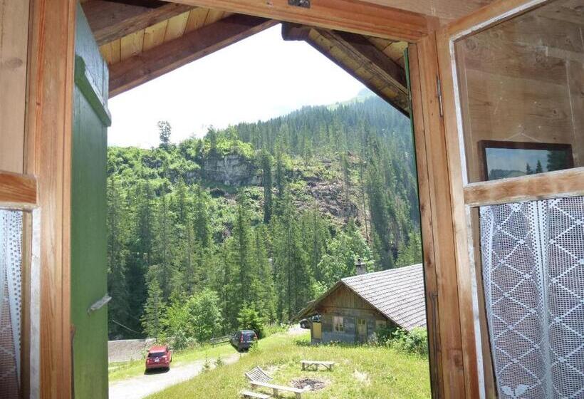 Standard Trippelrum Delat Badrum, Waldrand