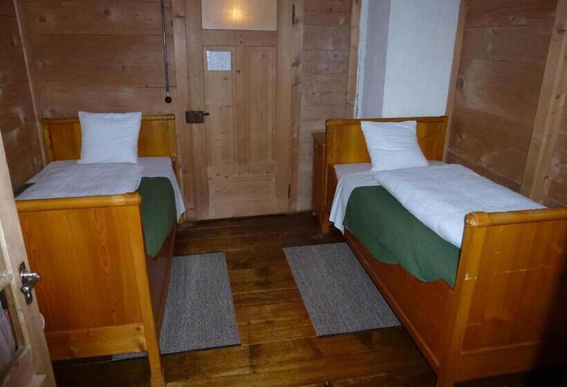 Standardrum Delat Badrum, Waldrand