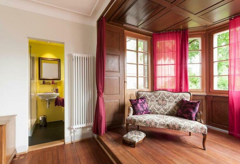 Номер Стандарт, Kulturhotel Guggenheim