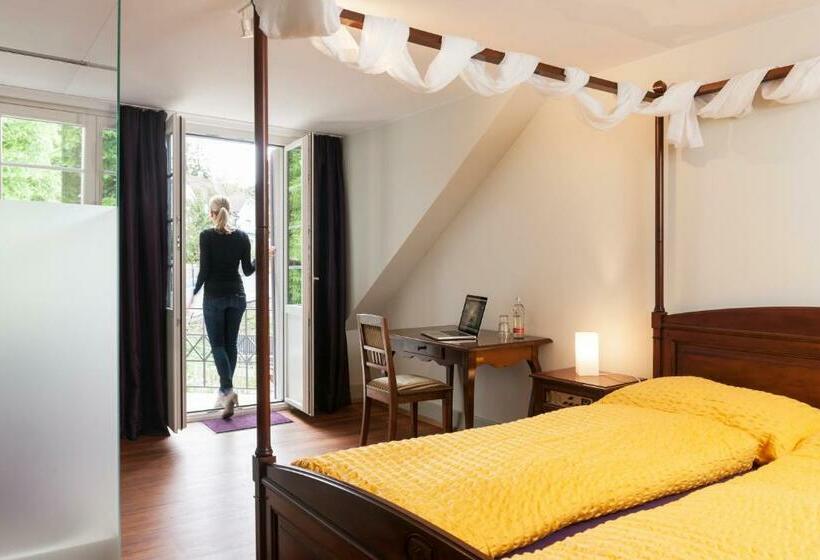 Номер Стандарт, Kulturhotel Guggenheim