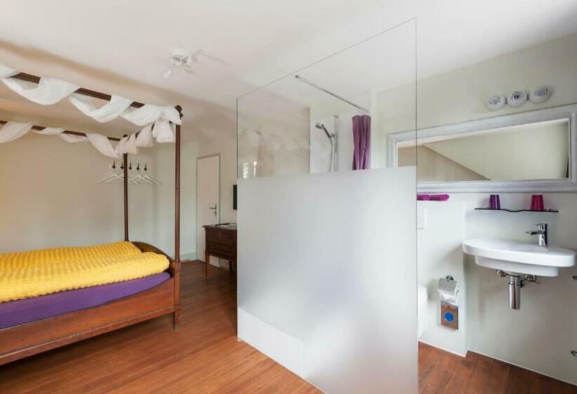 Номер Стандарт, Kulturhotel Guggenheim