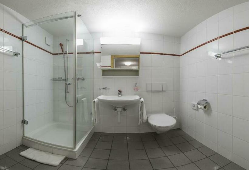 Номер Стандарт, Laagers Hotel Garni