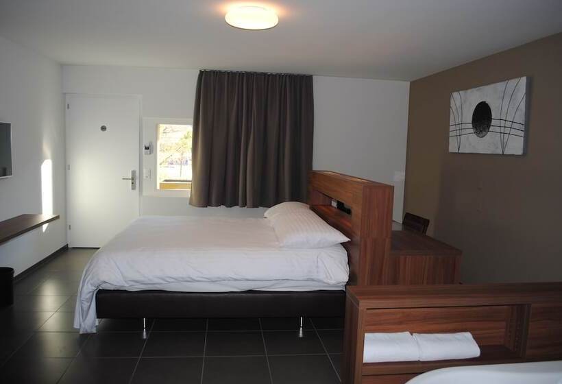 סוויטה, Du Soleil