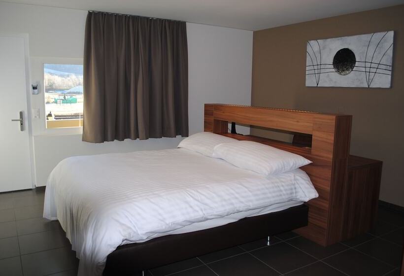 סוויטה, Du Soleil