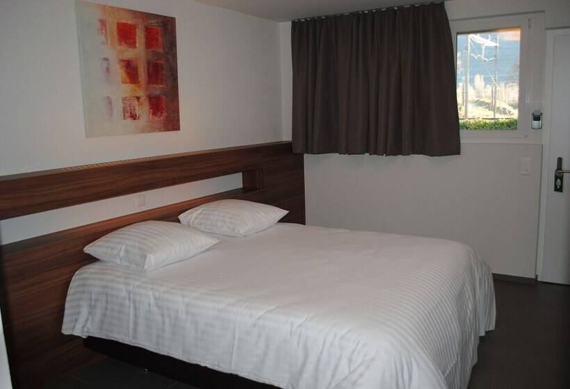 חדר סטנדרט מותאם לאדם עם מוגבלויות, Du Soleil