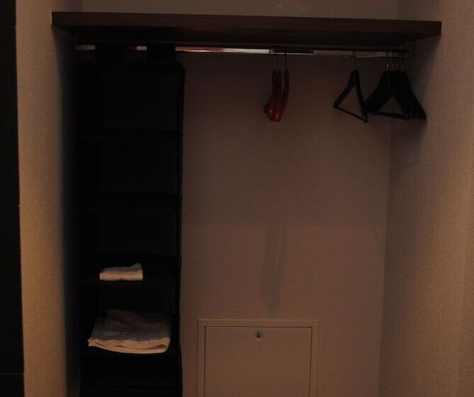 חדר סטנדרט, Du Soleil