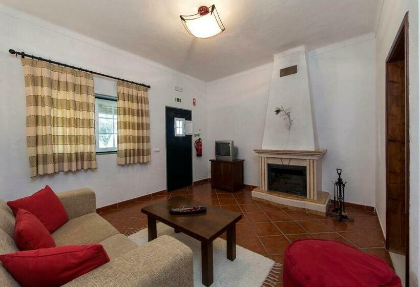 جناح, Naveterra Hotel Rural