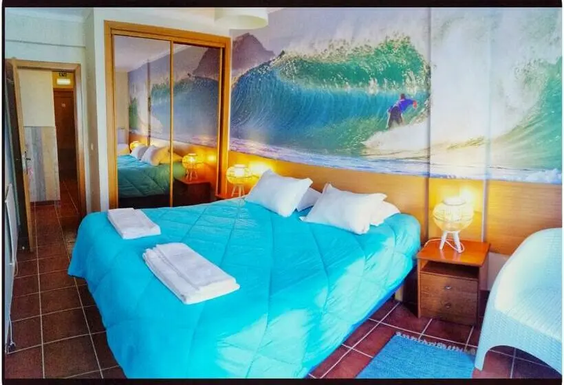 Standard-huone Jaettu Kylpyhuone, Supertubos Beach Hostel