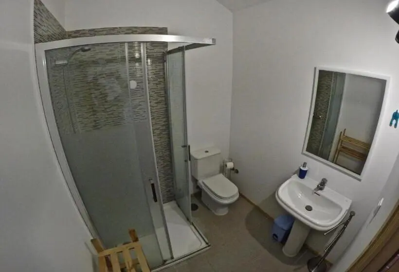 Standard Neljän Hengen Huone, Supertubos Beach Hostel