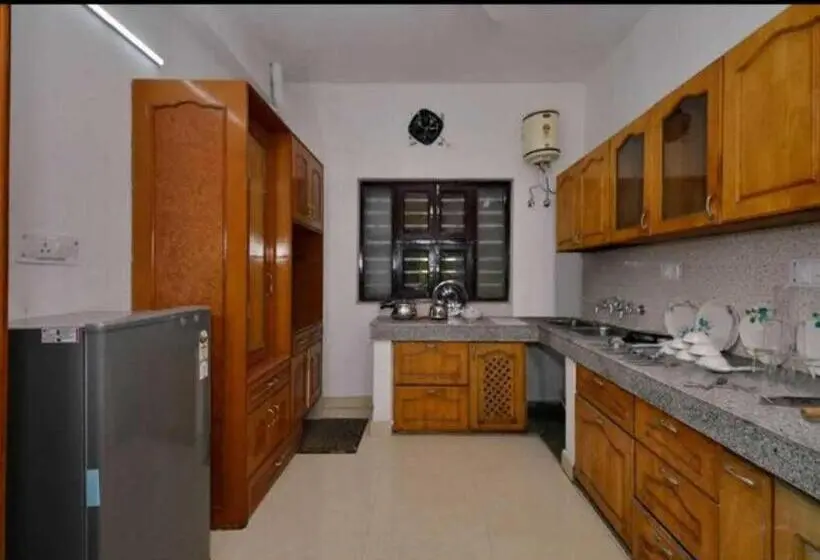 اتاق کلاسیک سه تخته, O Pop Royal Guest House Near Omaxe Celebration Mall