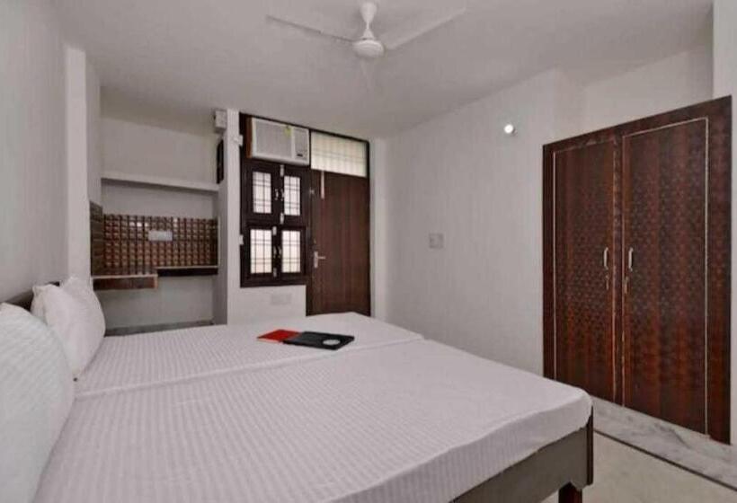 Üç Kişilik Klasik oda, O Pop Royal Guest House Near Omaxe Celebration Mall