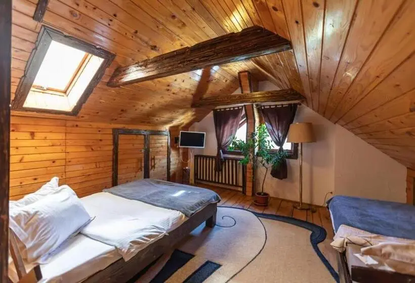 スタンダードトリプルルーム, Casa Valasoaia