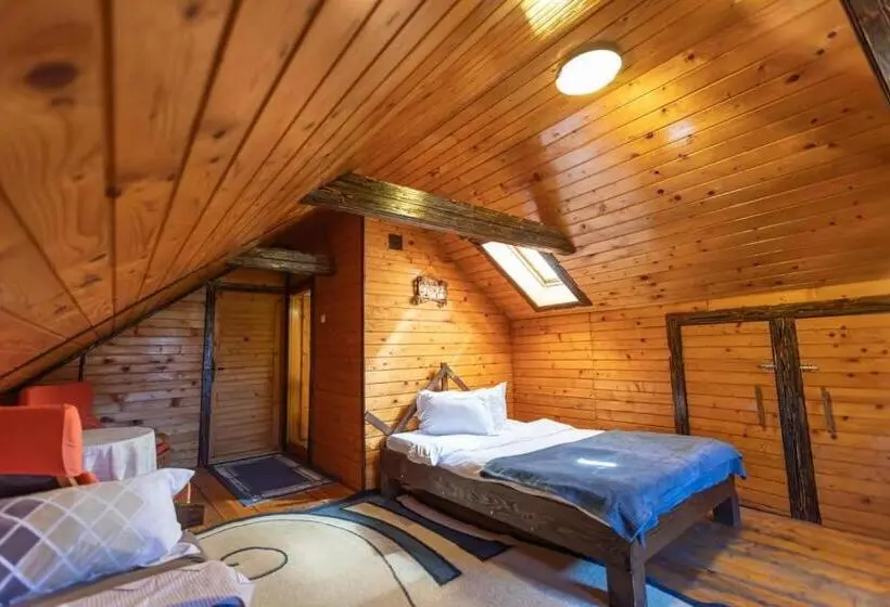 スタンダードトリプルルーム, Casa Valasoaia