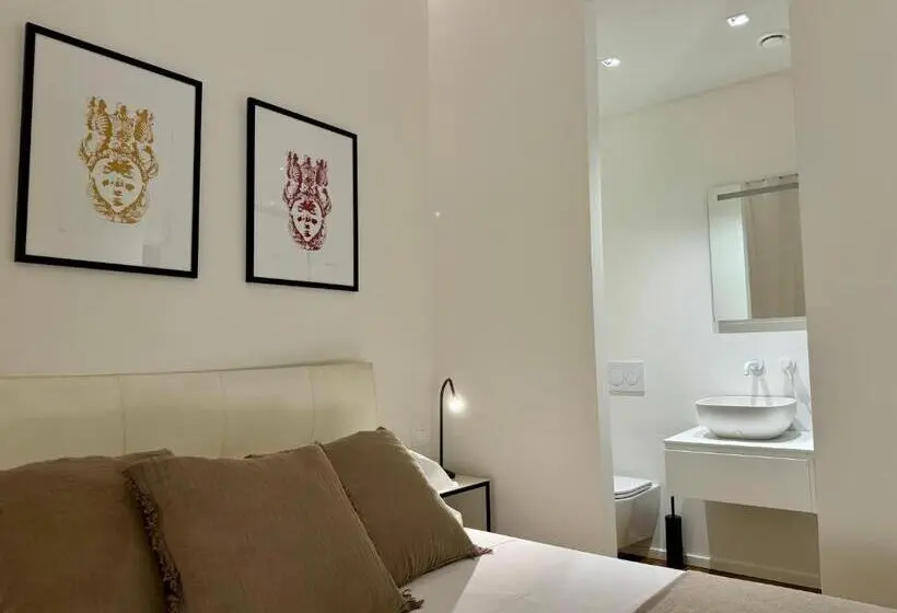 キングサイズベッドのスーペリアルーム, Dimoro Luxury Rooms In Sicily