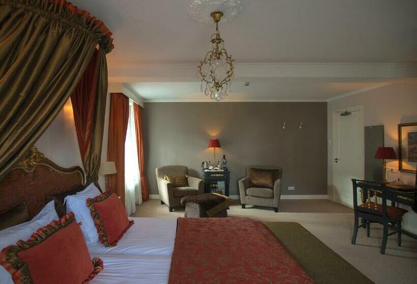 סוויטה, B & B Hotel The Baron Crown