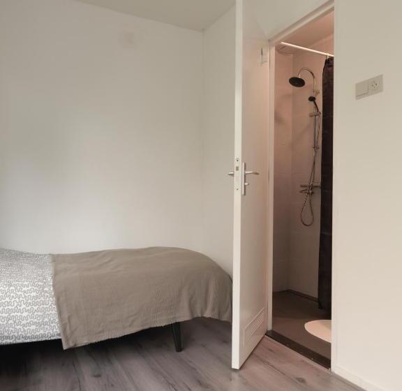 آپارتمان 1 خوابه, B & B Waalre