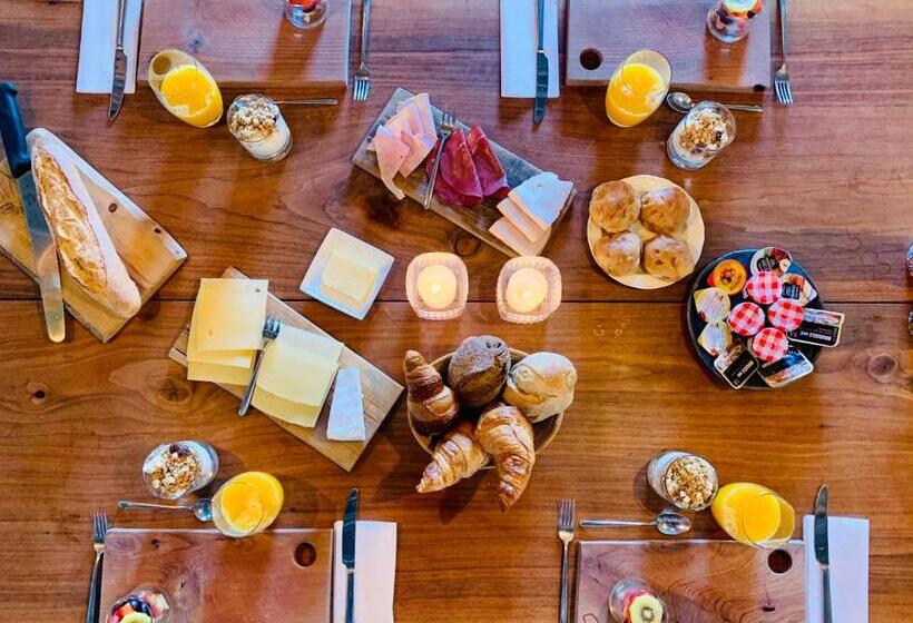 חדר דחוקס עם מיטת קינג, B&b Le Rêve Maastricht