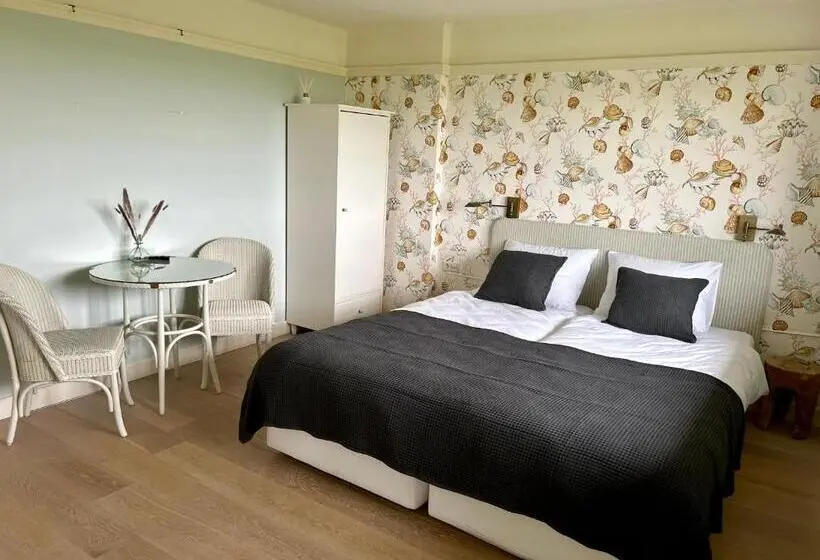 オーシャンビューデラックスルーム, Villa Nieuwland B&b