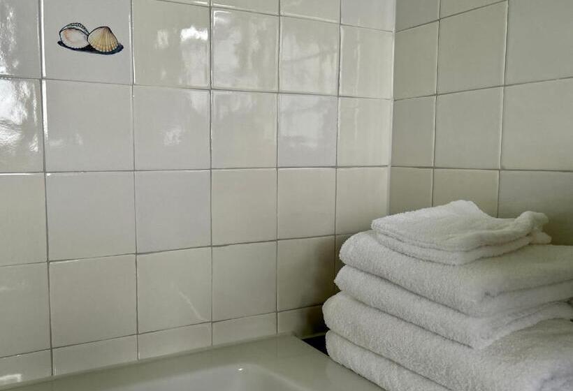 Номер Deluxe Вид на Море, Villa Nieuwland B&b