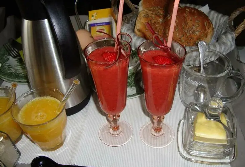 デラックスルーム, Bed And Breakfast De Zwanebloem