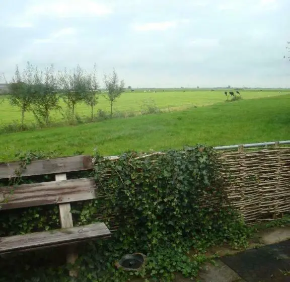 デラックスルーム, Bed And Breakfast De Zwanebloem