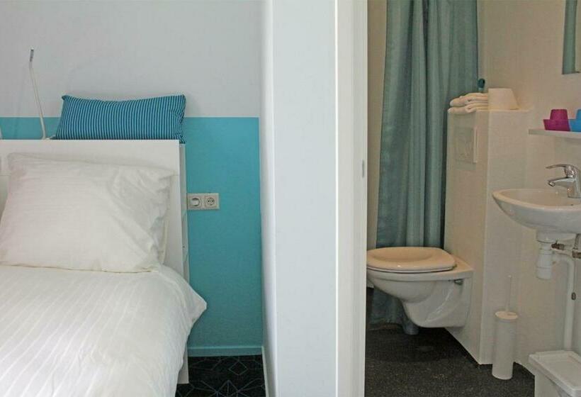 Номер Стандарт, Dorpslogement Pieterburen