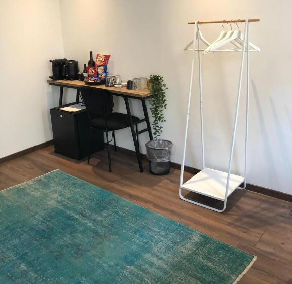 غرفة ديلوكس مزودة بشرفة, 1001 Nights Boutique Lofts