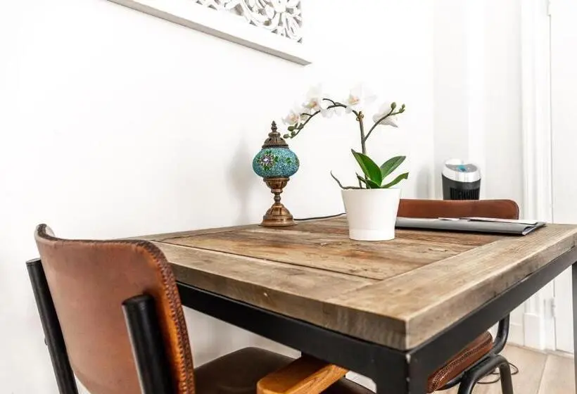 Standard-studio, 1001 Nights Boutique Lofts