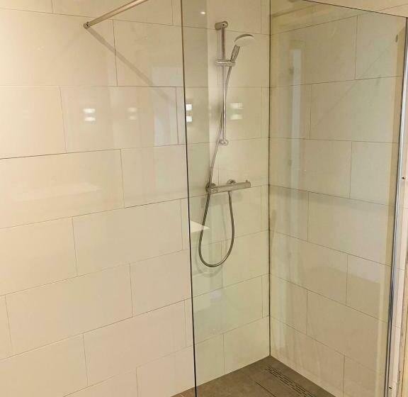 חדר סטנדרט, Hof Van Sellingen