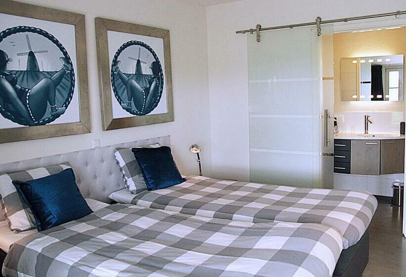 豪华单人间, Posthoorn Lodge