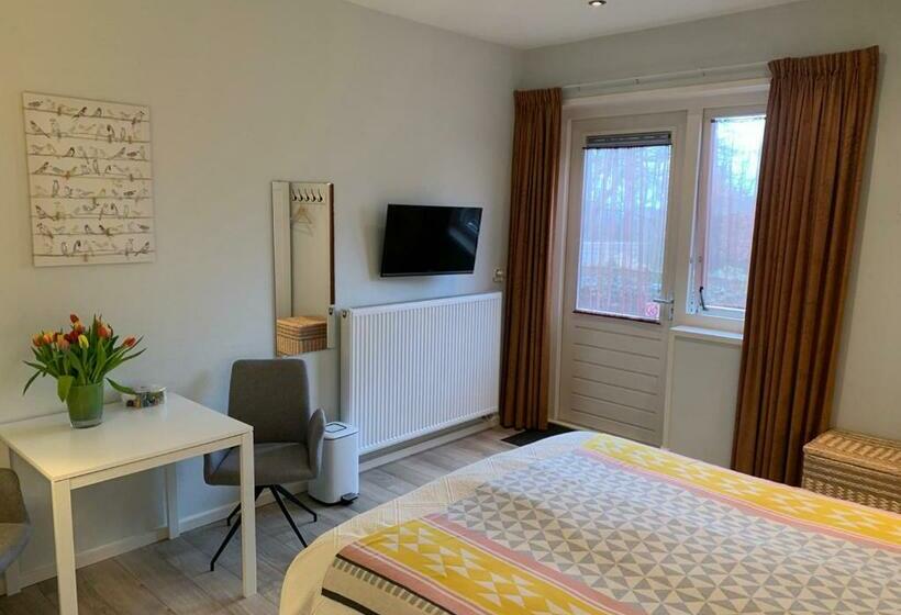 Номер Стандарт, Waddenhoes Gastenverblijven