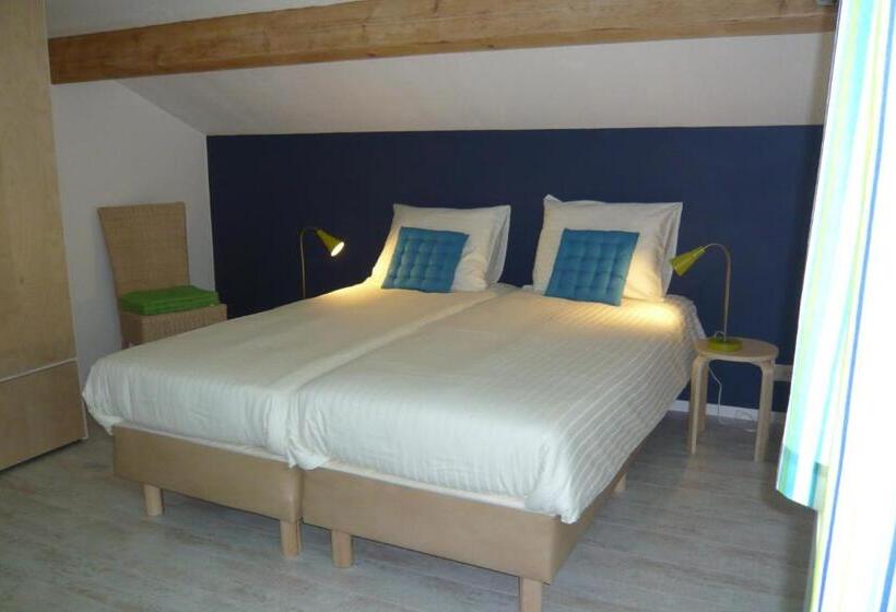 Дом 4 Спальни, Waddenhoes Gastenverblijven