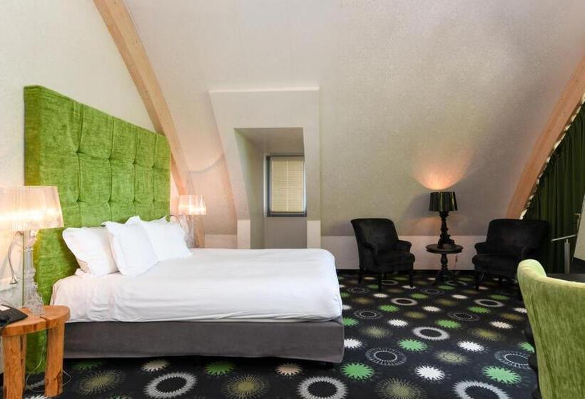 皇家套房, De Roode Schuur