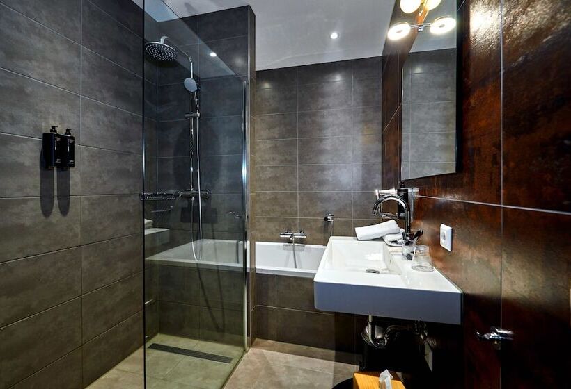 수피리어 룸, Zoomers Aan Het Bos