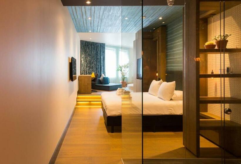 Люкс Повышенной Комфортности, Manzo's Suites