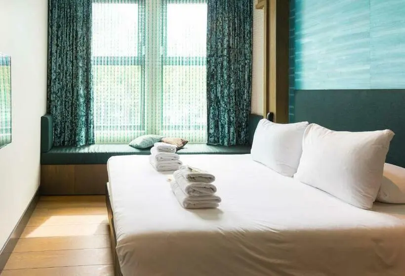Standard-huone, Manzo's Suites