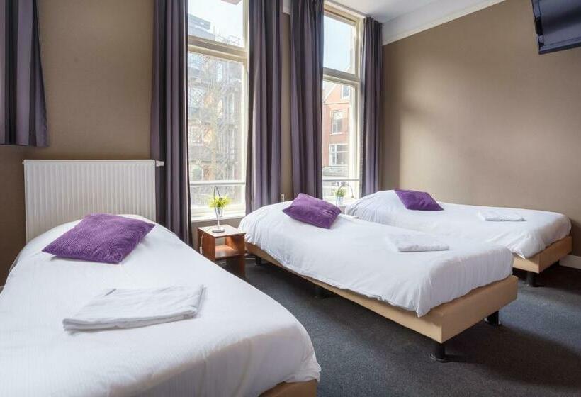 חדר סטנדרט לשלושה, Santa Maria