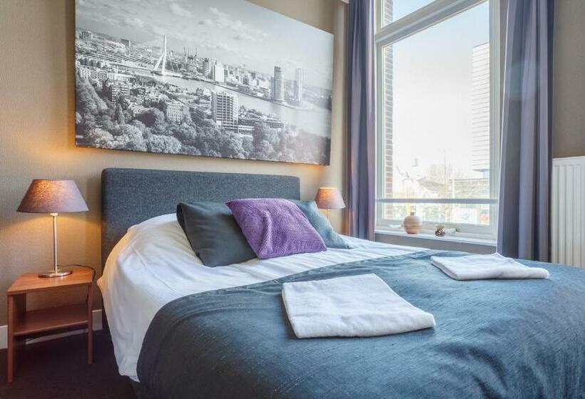 חדר משפחתי, Santa Maria