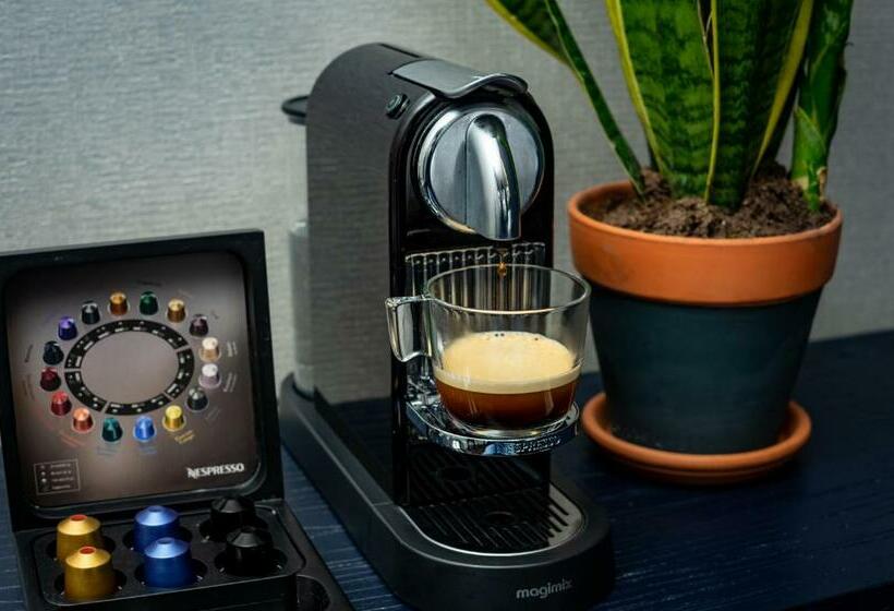 סוויטה דלוקס, Anne&max Boutique