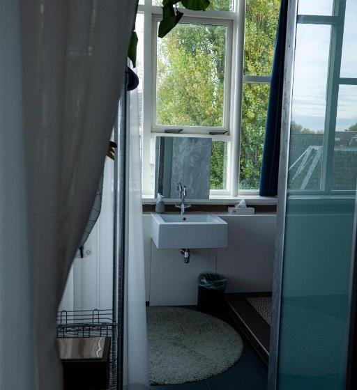 סוויטה, Anne&max Boutique