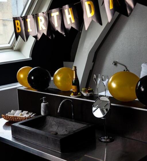 סוויטה, Anne&max Boutique