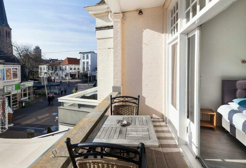 غرفة قياسية مزوَّدة بشُرفة, Grand Cafe Deight