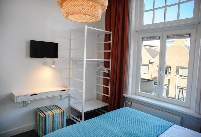 غرفة قياسية, Grand Cafe Deight