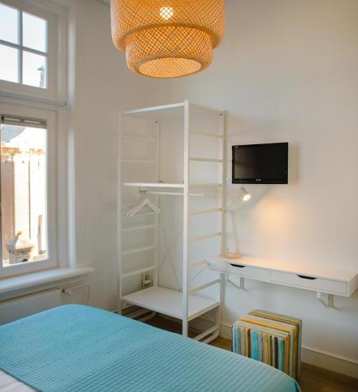 غرفة قياسية, Grand Cafe Deight