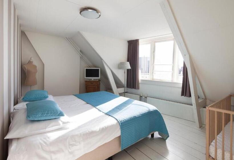 شقة غرفة واحدة, Grand Cafe Deight